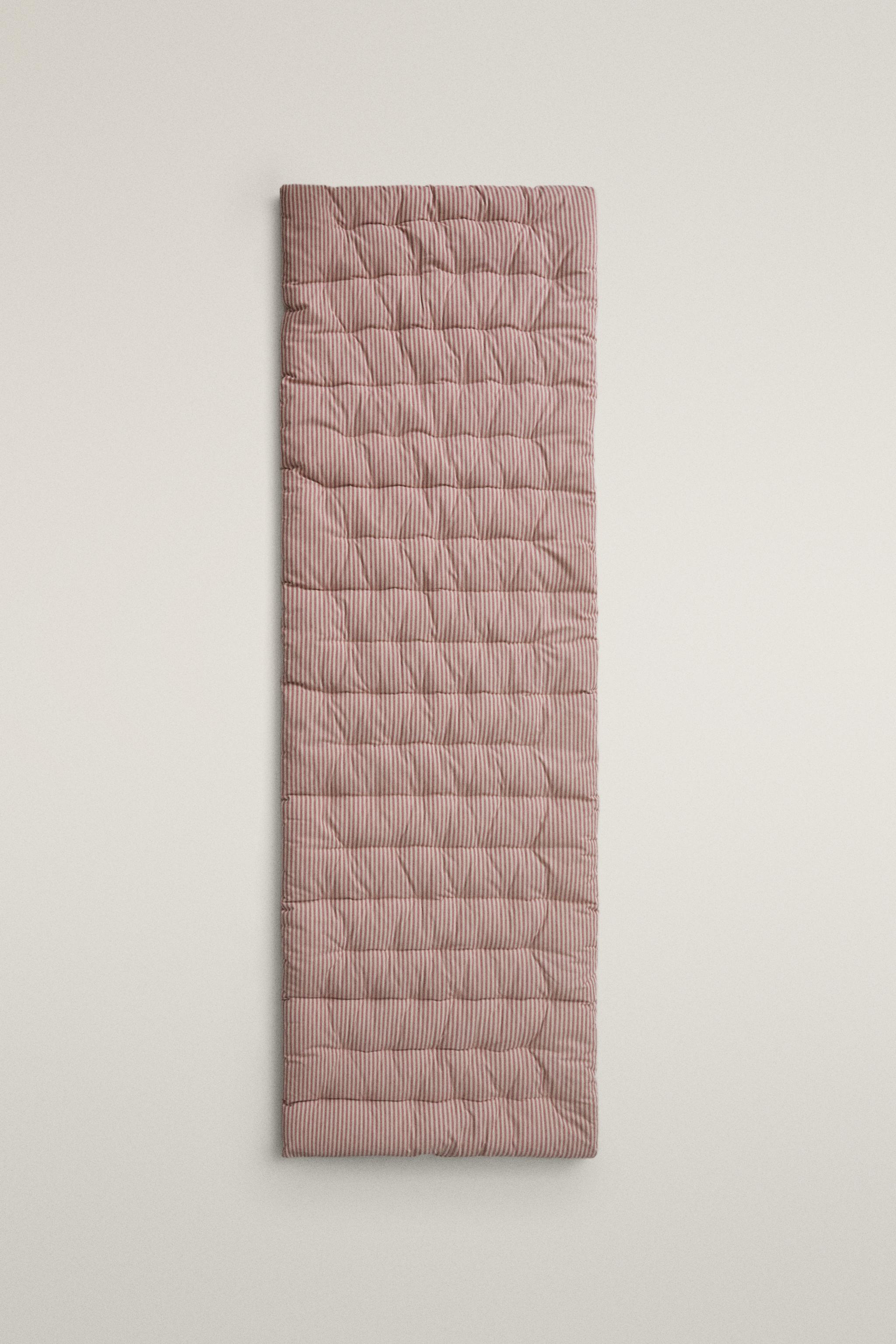 STRIPED TOPPER