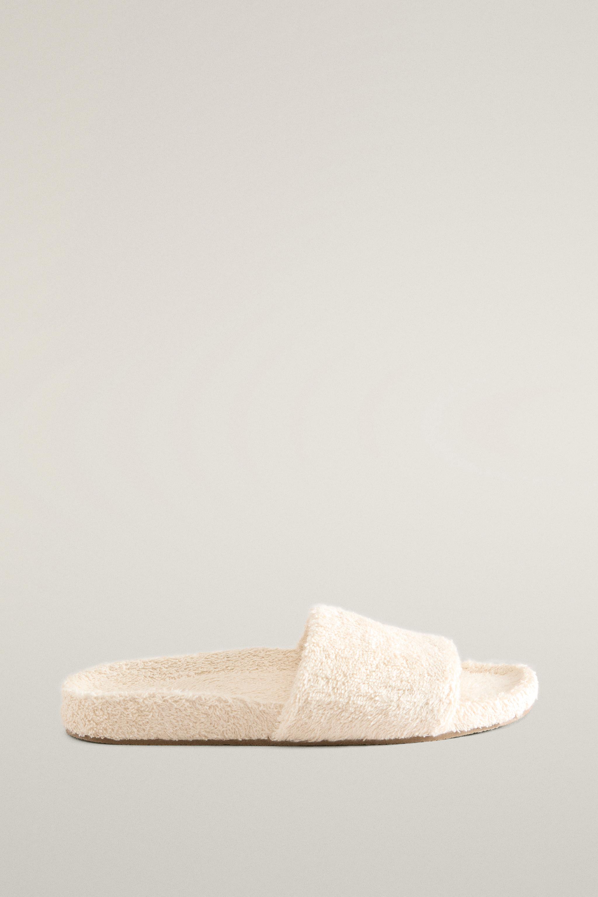 TERRY SLIDE SANDALS