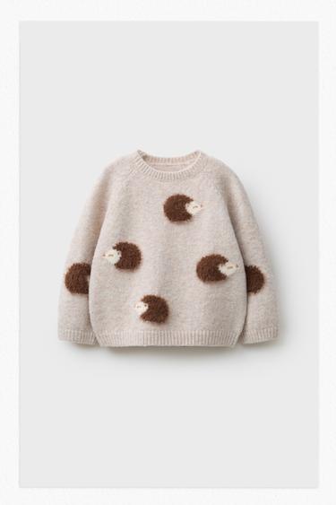 СВИТЕР С УЗОРОМ «ЕЖИКИ» — СВЕТЛО-БЕЖЕВЫЙ от Zara