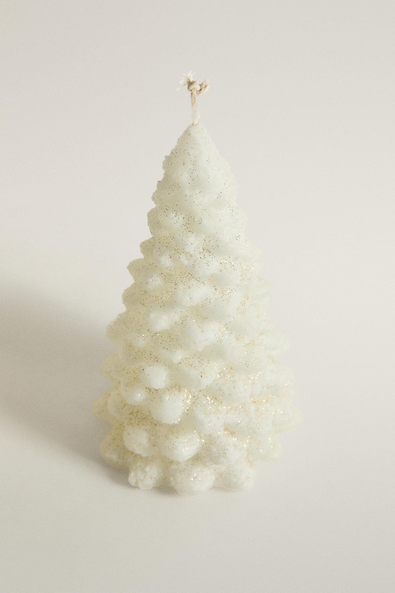 DECORATIVE CHRISTMAS TREE CANDLE — White
