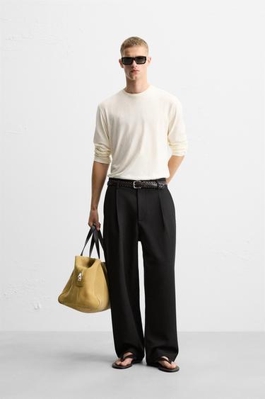 RELAXED FIT PLEATED TROUSERS - Black by Zara