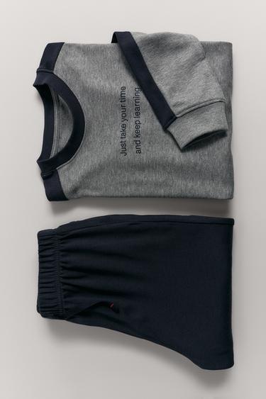 6-14 ANOS/ PIJAMA COM ESTAMPA DE TEXTO - Azul da Zara