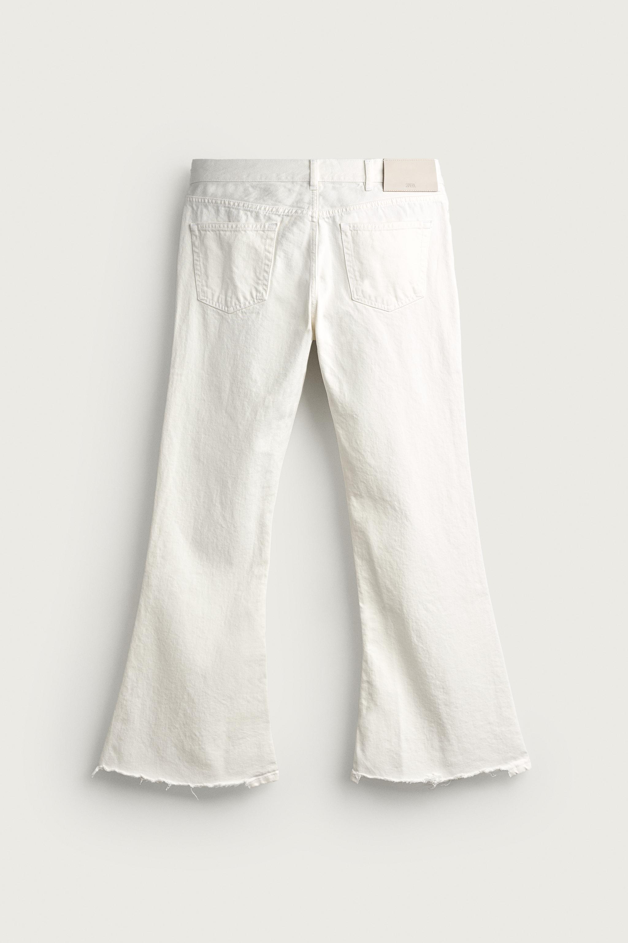 FLARE FIT JEANS