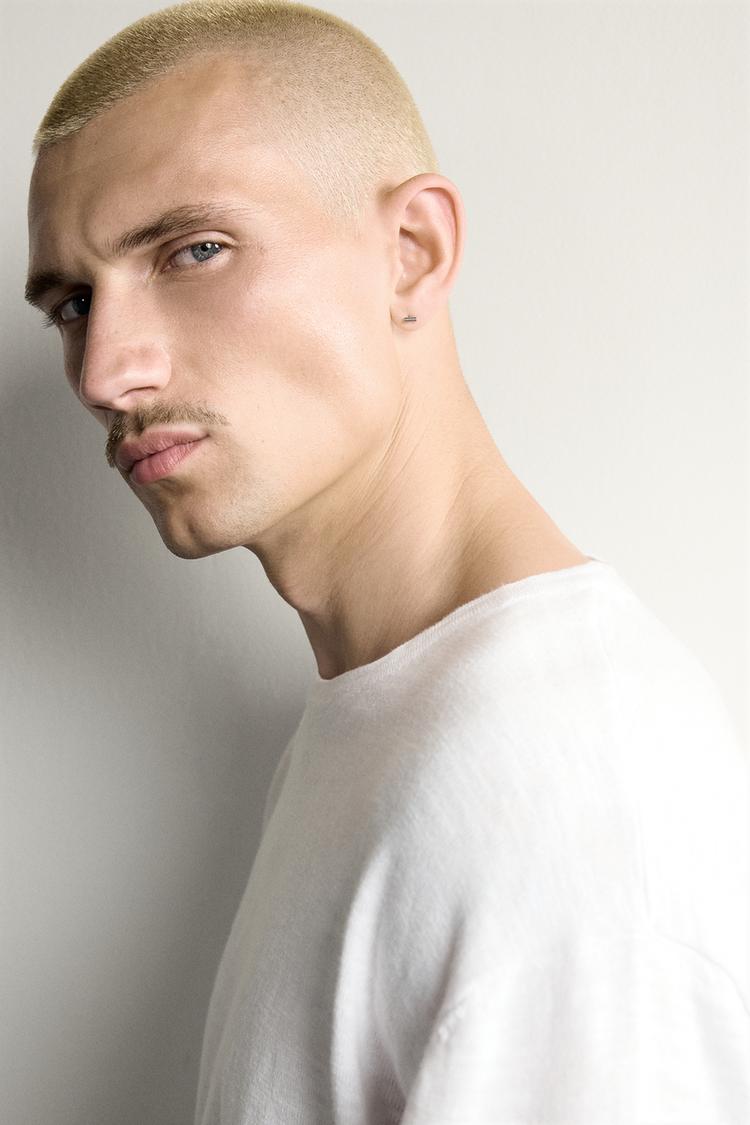TEXTURED KNIT T-SHIRT