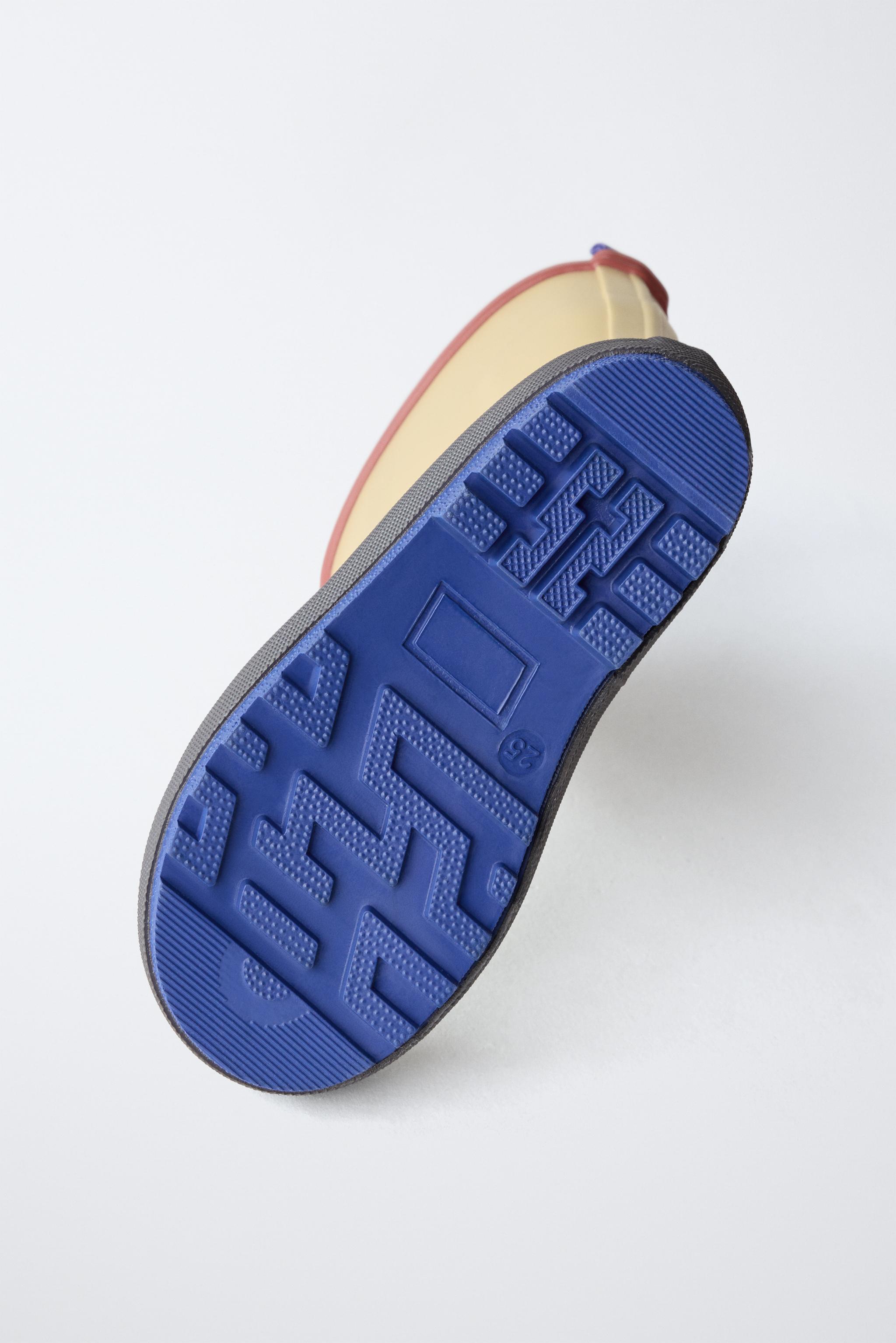 COLOR BLOCK RAIN BOOTS