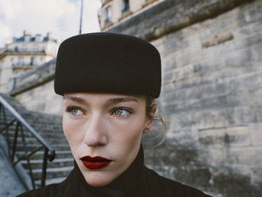 100% WOOL OVAL PILLBOX HAT — Black 1
