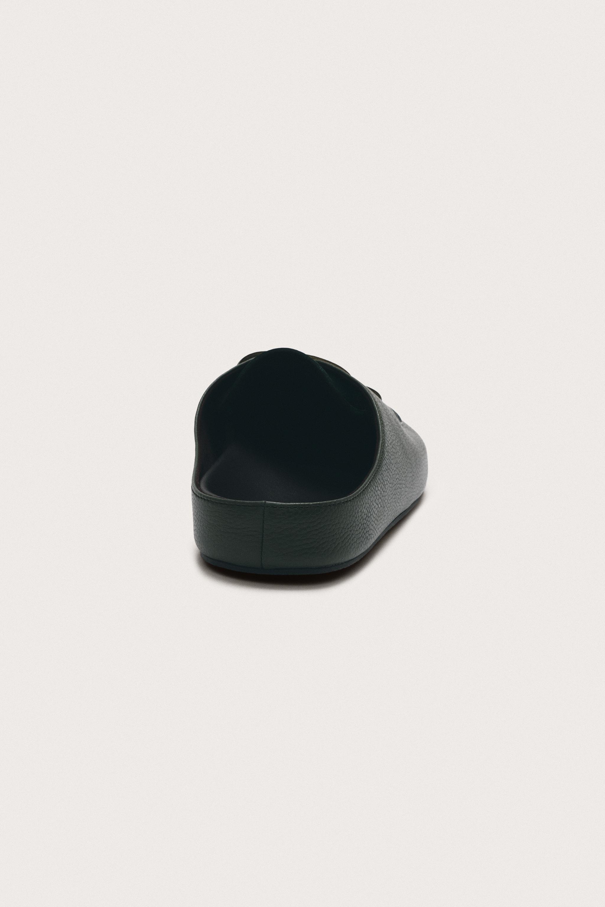 LIMITED EDITION LEATHER CLOGS