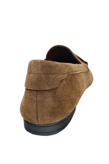 RAULEDER-MOKASSIN MIT ZIERNAHT - Dunkles Rostbraun von Zara