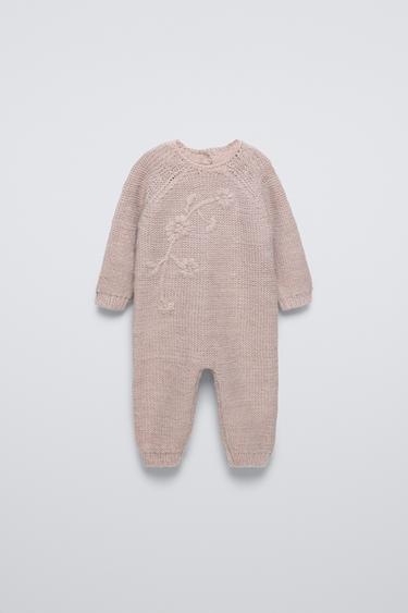 Zara FLORAL EMBROIDERED KNIT JUMPSUIT - Beige-pink