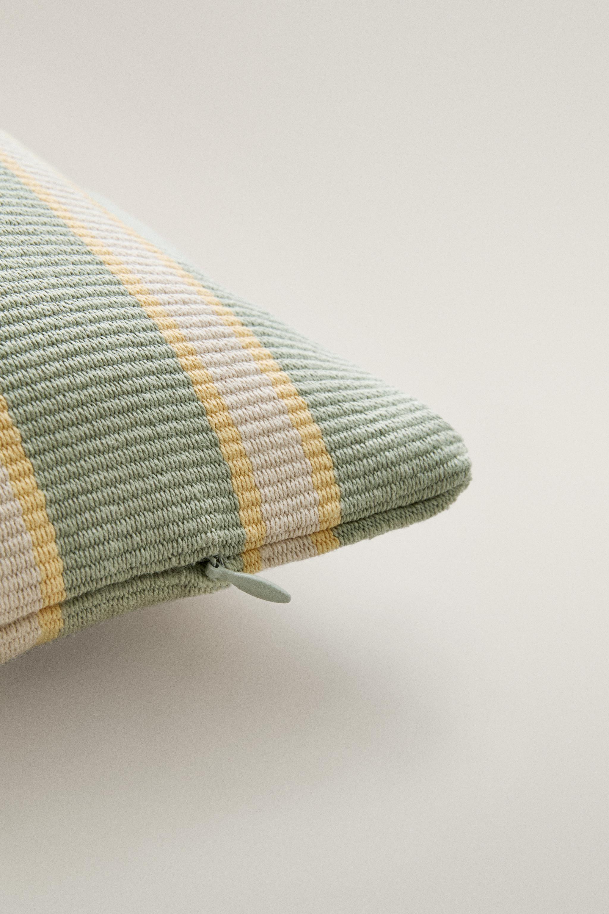 STRIPED THROW PILLOW COVER