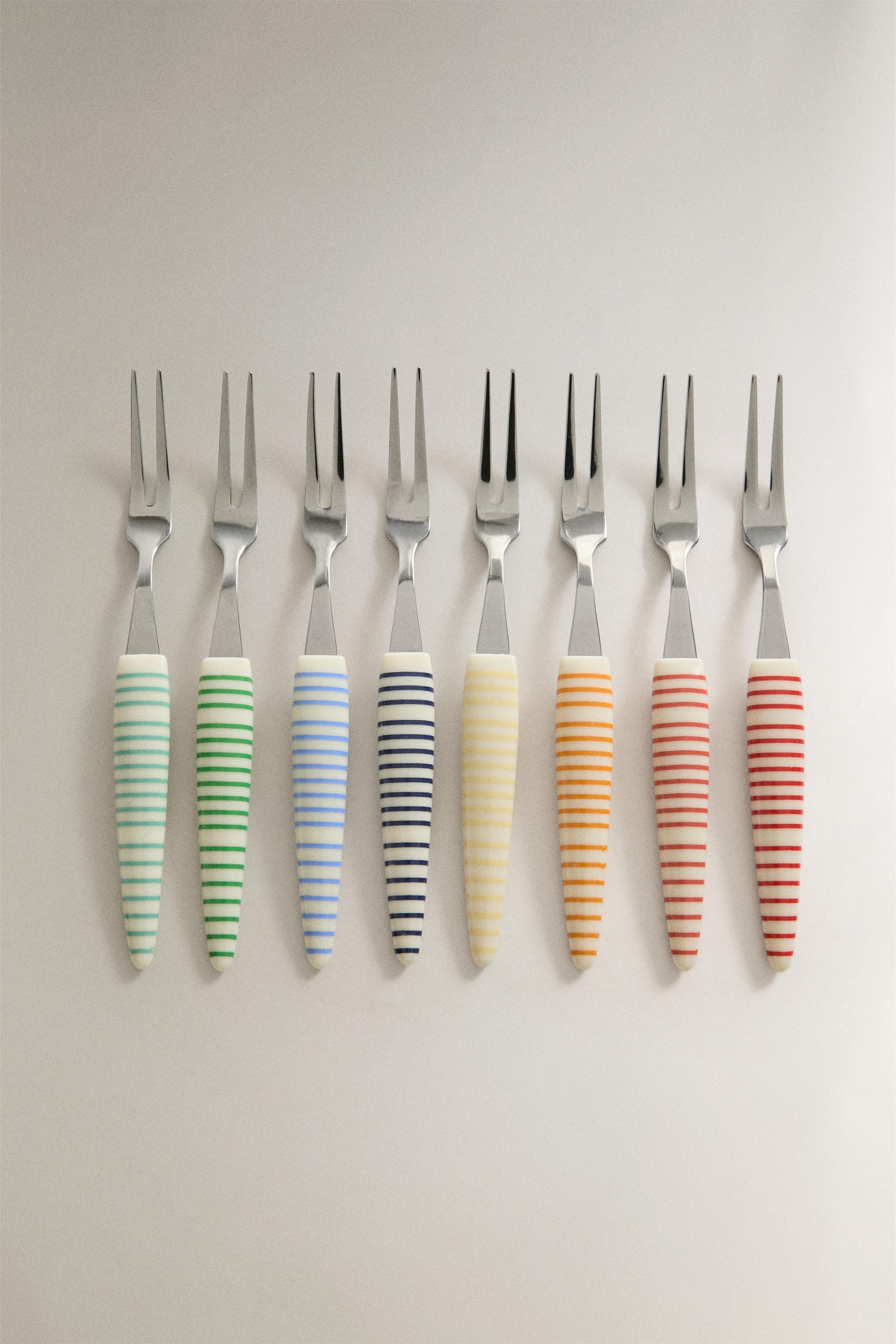 Zara STRIPED APPETIZER PICKS (PACK OF 8)