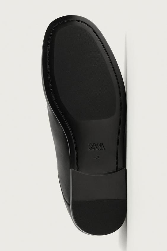 MOCASSINS EN CUIR - Noir de Zara - Image 6
