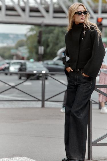 جاكيت بومبر متصالب محاك - أسود الخاص بـ Zara