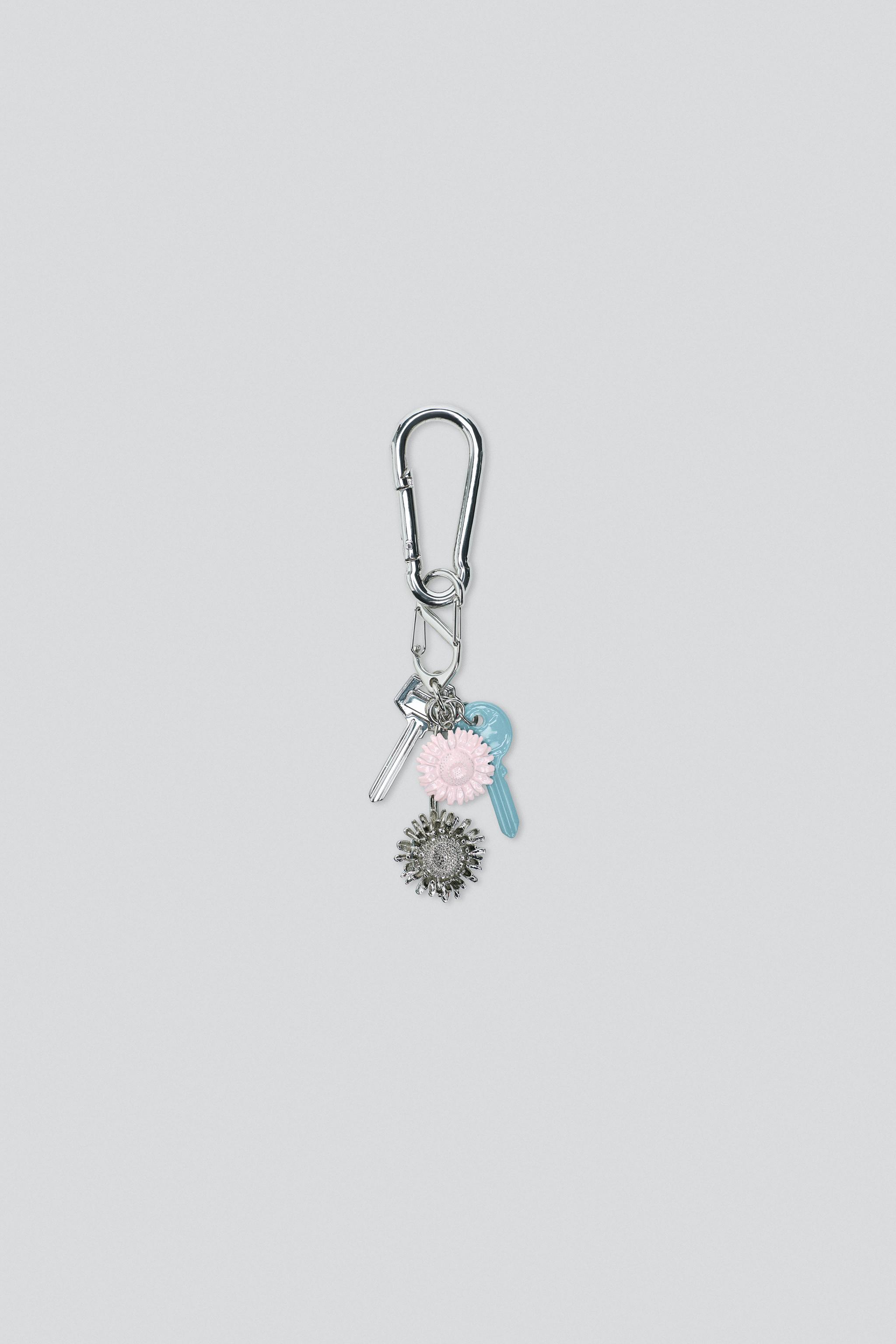FLOWER AND KEY CHARM KEYCHAIN