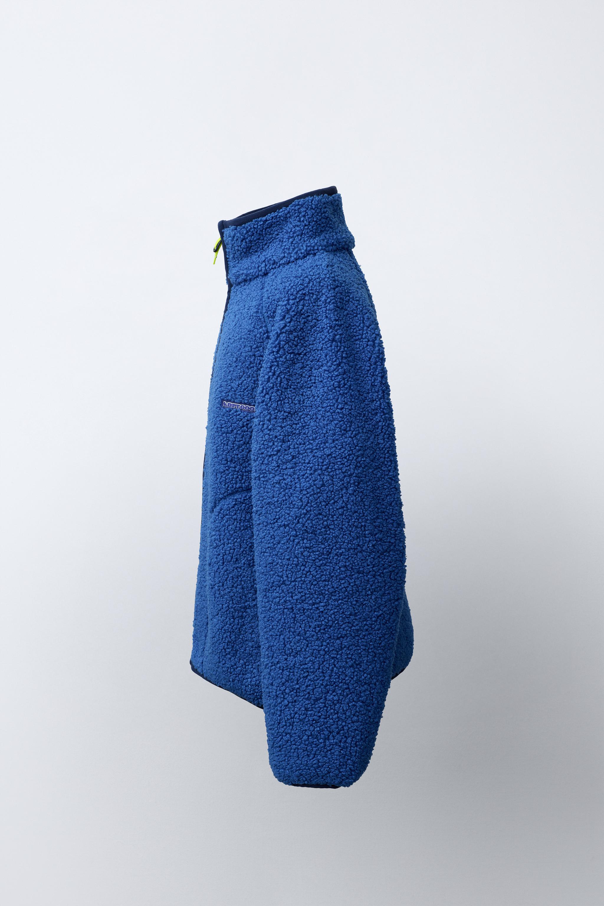 FLEECE JACKET