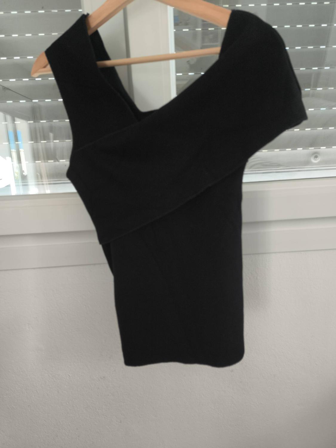 ASYMMETRIC STRETCH KNIT TOP - Image 2