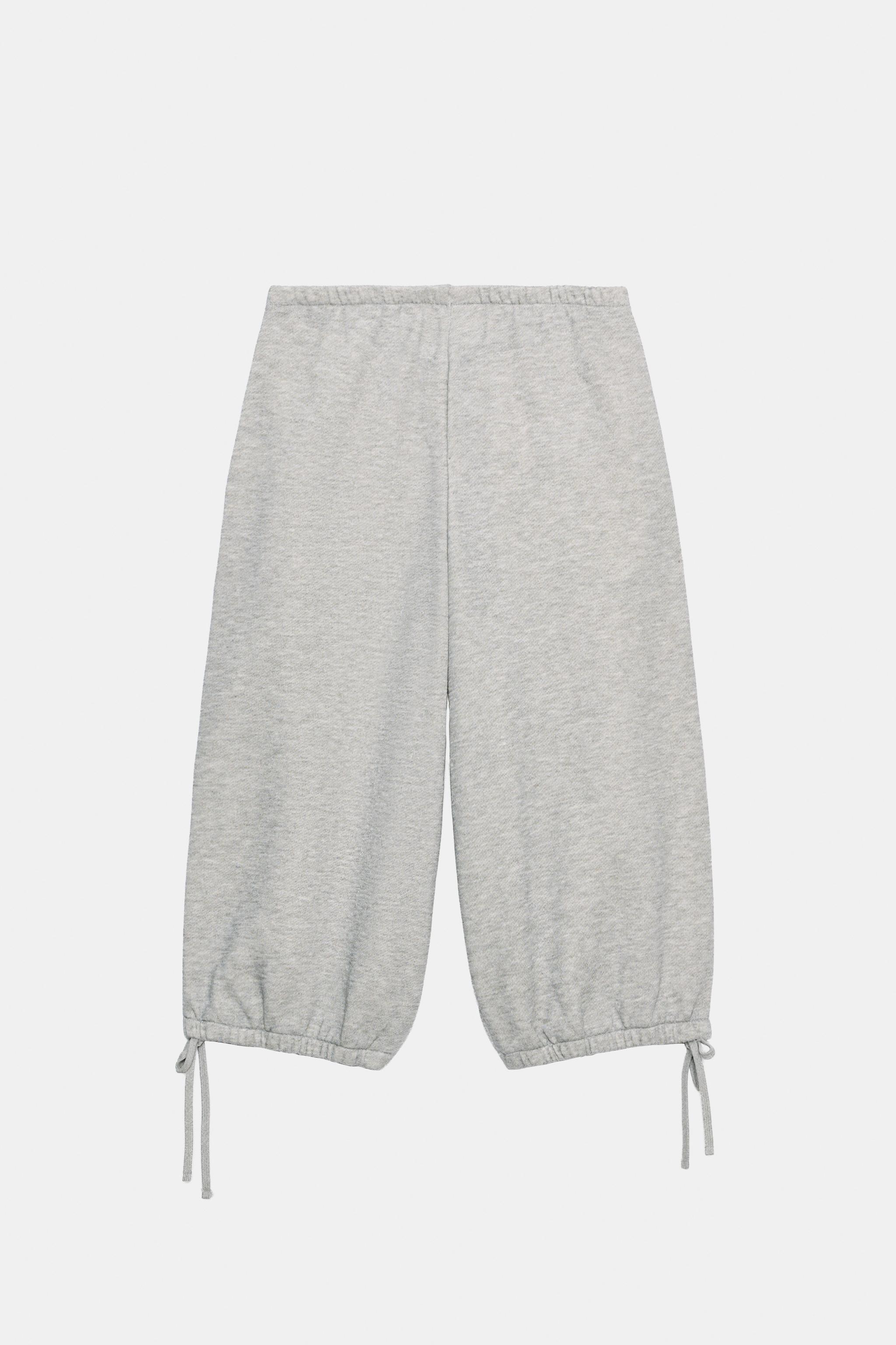 SWEATSHIRT CAPRI PARACHUTE PANTS