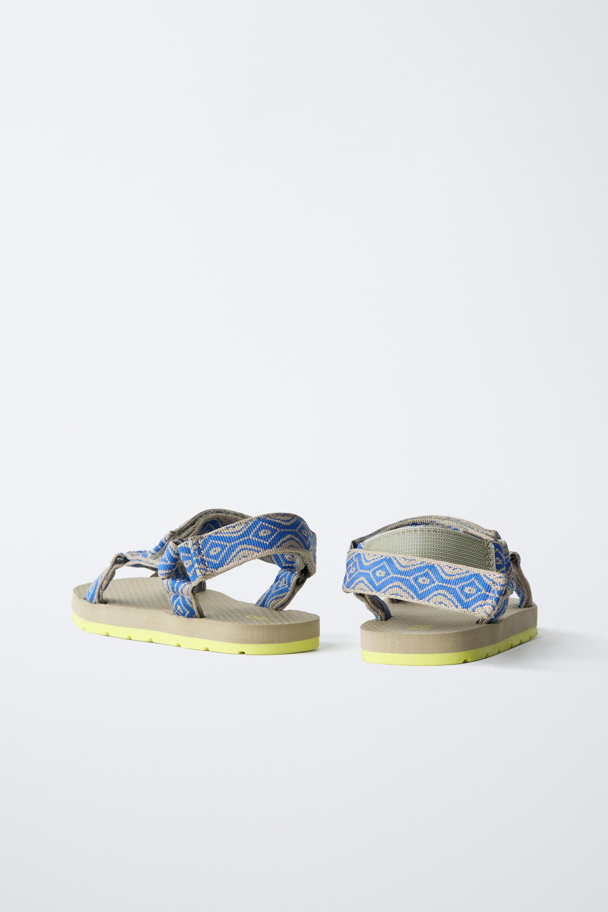 TECHNICAL SANDALS
