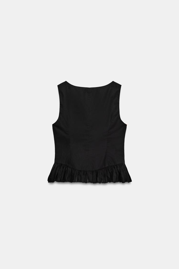 Top de encaje con volante 5