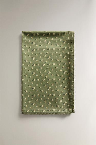 COTTON DAISY TABLE RUNNER - Green by Zara - Image 4