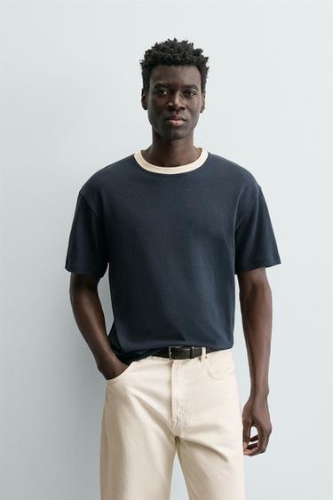 CAMISETA CANELADA EM CONTRASTE - Azul-marinho da Zara