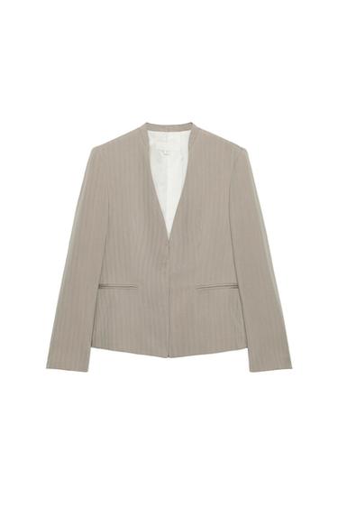 COLLARLESS FITTED BLAZER
