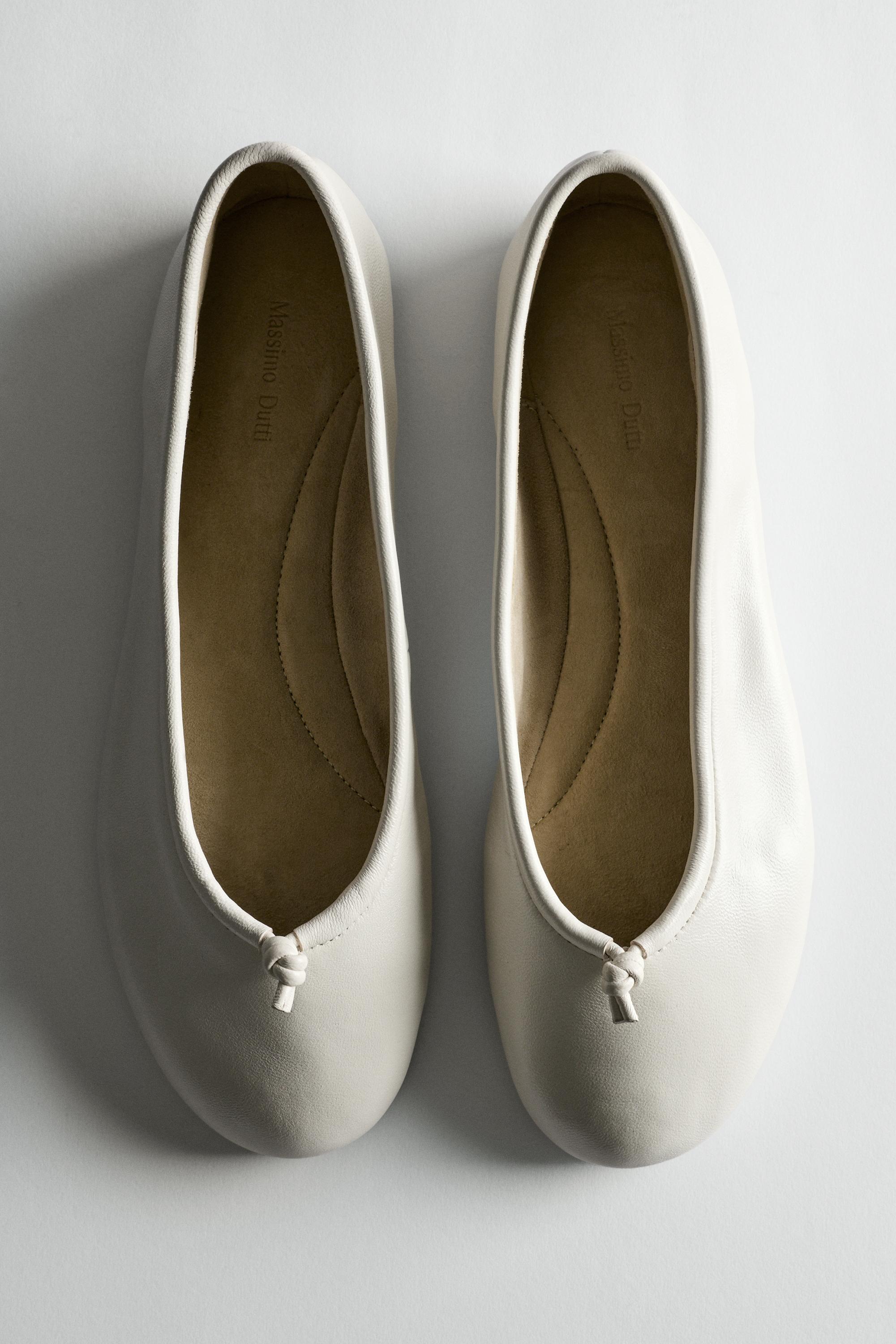 Leather knot ballet flat — White