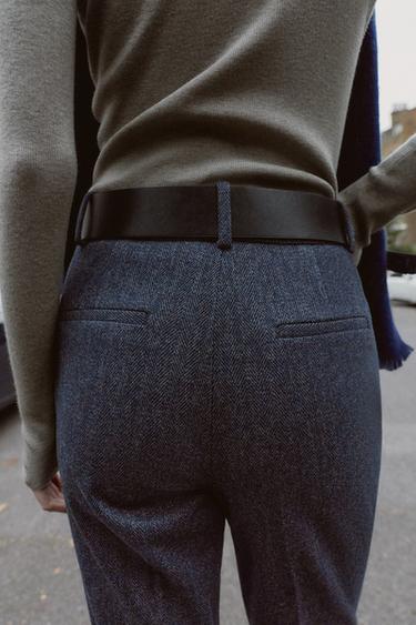 PANTALON CHEVRON AVEC CEINTURE - Bleu marine de Zara - Image 2