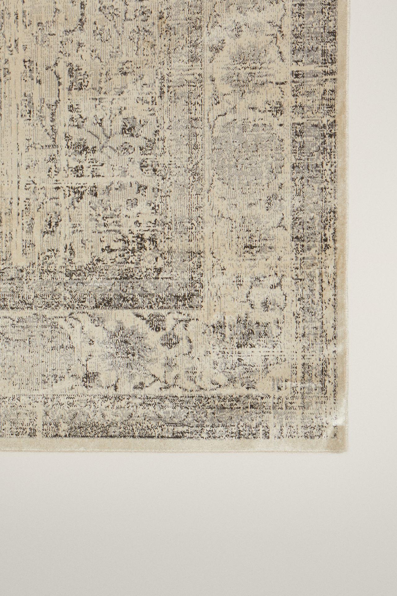VINTAGE EFFECT AREA RUG — Beige