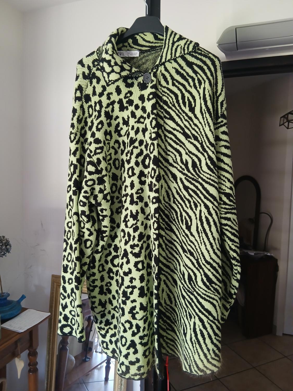 PRINTED KNIT OVERSHIRT