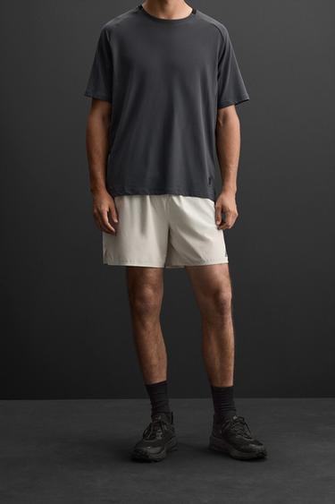 SHORT STRUCTURE RUNNING - Blanc cassé de Zara - Image 1