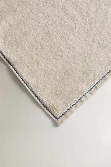 BATH TOWEL WITH SCALLOPED TOPSTITCHING - Ivory by Zara - Image 2