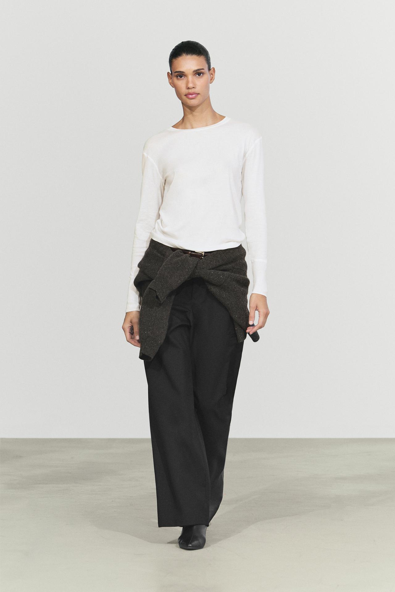 Long sleeve T-shirt with cuff detail — Oyster-white