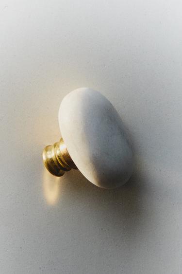 Zara SET OF OVAL MARBLE KNOBS (SET OF 2) - white