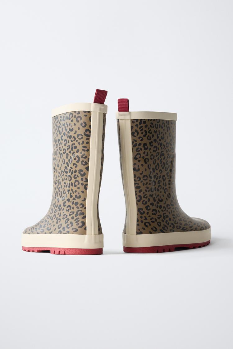 Botas de lluvia con estampado animal 5
