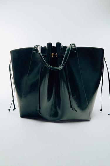 GERAFFTER SHOPPER - Grün von Zara