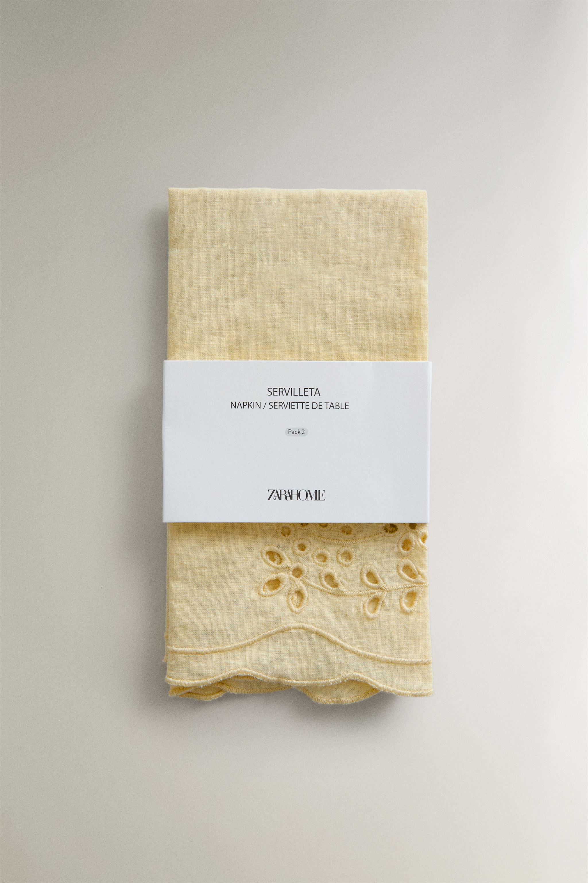 LOT DE SERVIETTES DE TABLE LIN BRODERIE AJOURÉE (LOT DE 2)