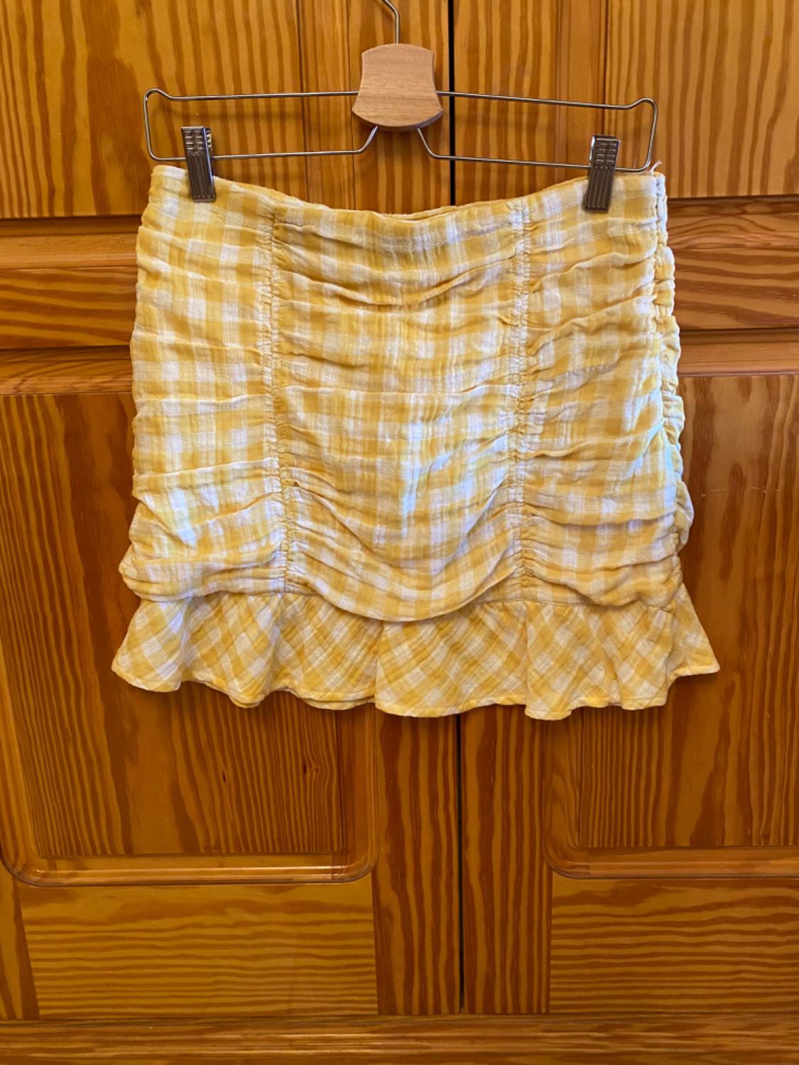 RUCHED MINI SKIRT