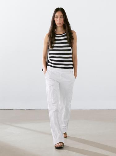 Top en maille à rayures et liserés contrastants - Noir de Zara
