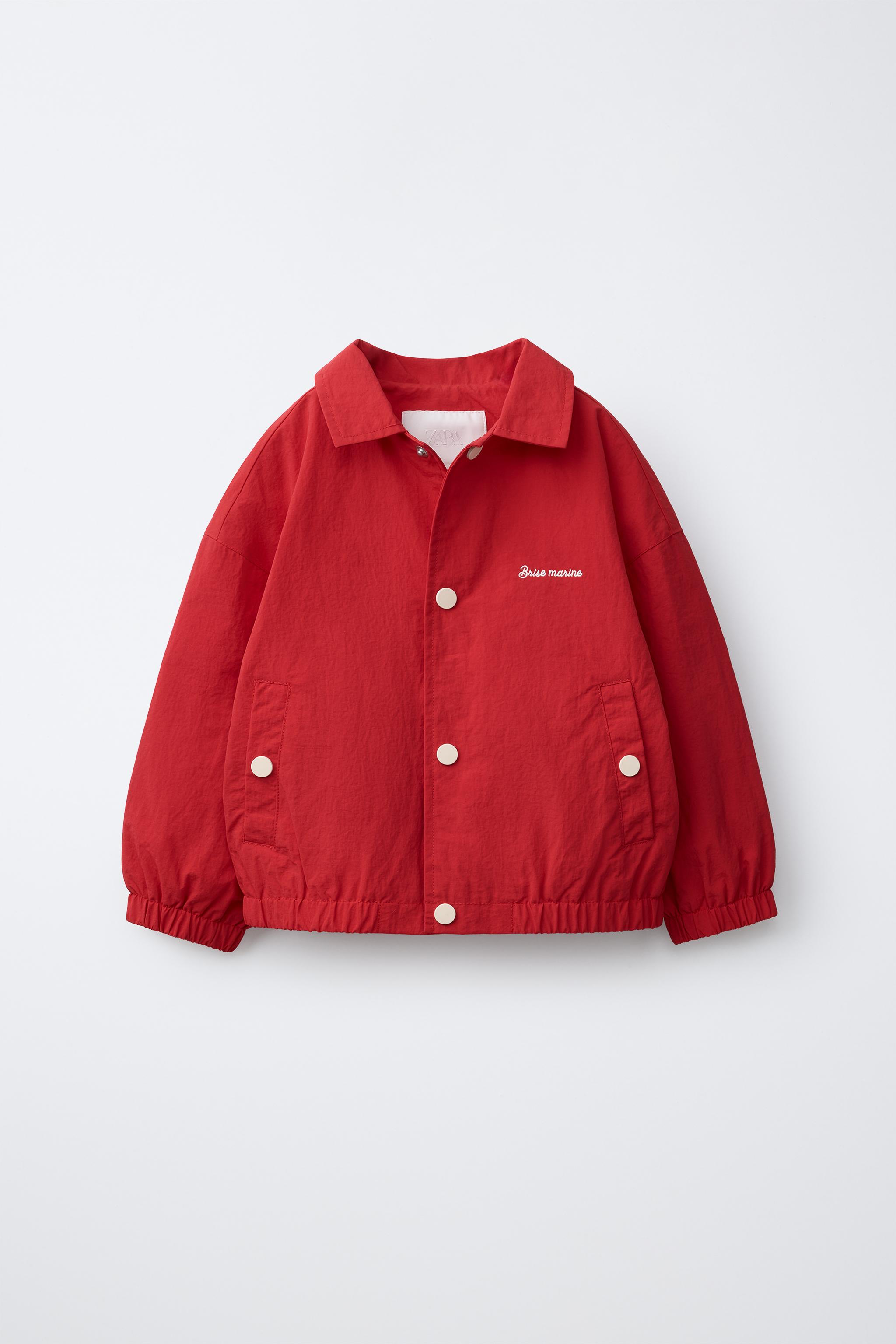 LIGHTWEIGHT EMBROIDERED TEXT WATER REPELLENT RAINCOAT