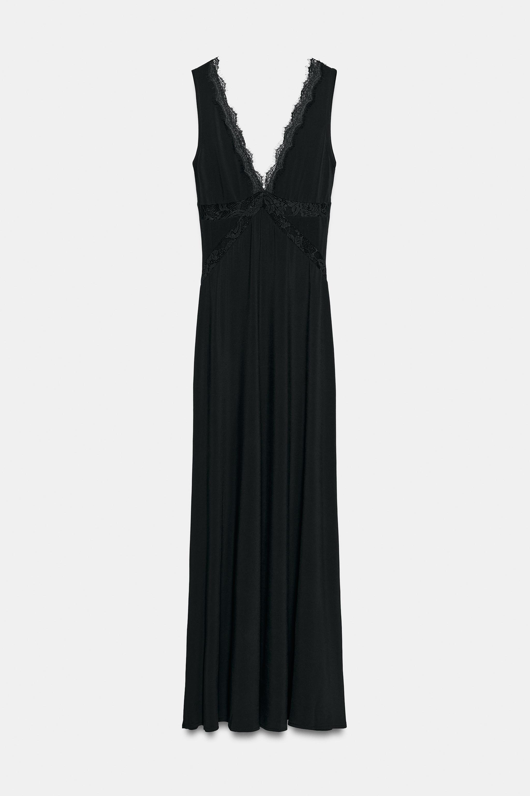 ROBE LONGUE BRETTELLES COMBINÉE