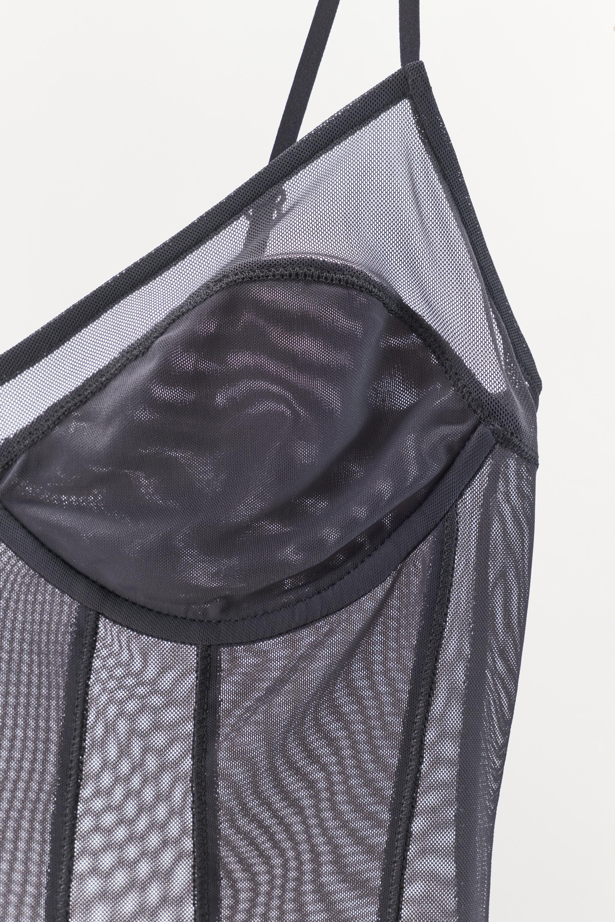 TOP EN TULLE STYLE LINGERIE