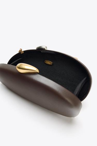 Zara METALLIC CLOSURE CLUTCH - Chocolate