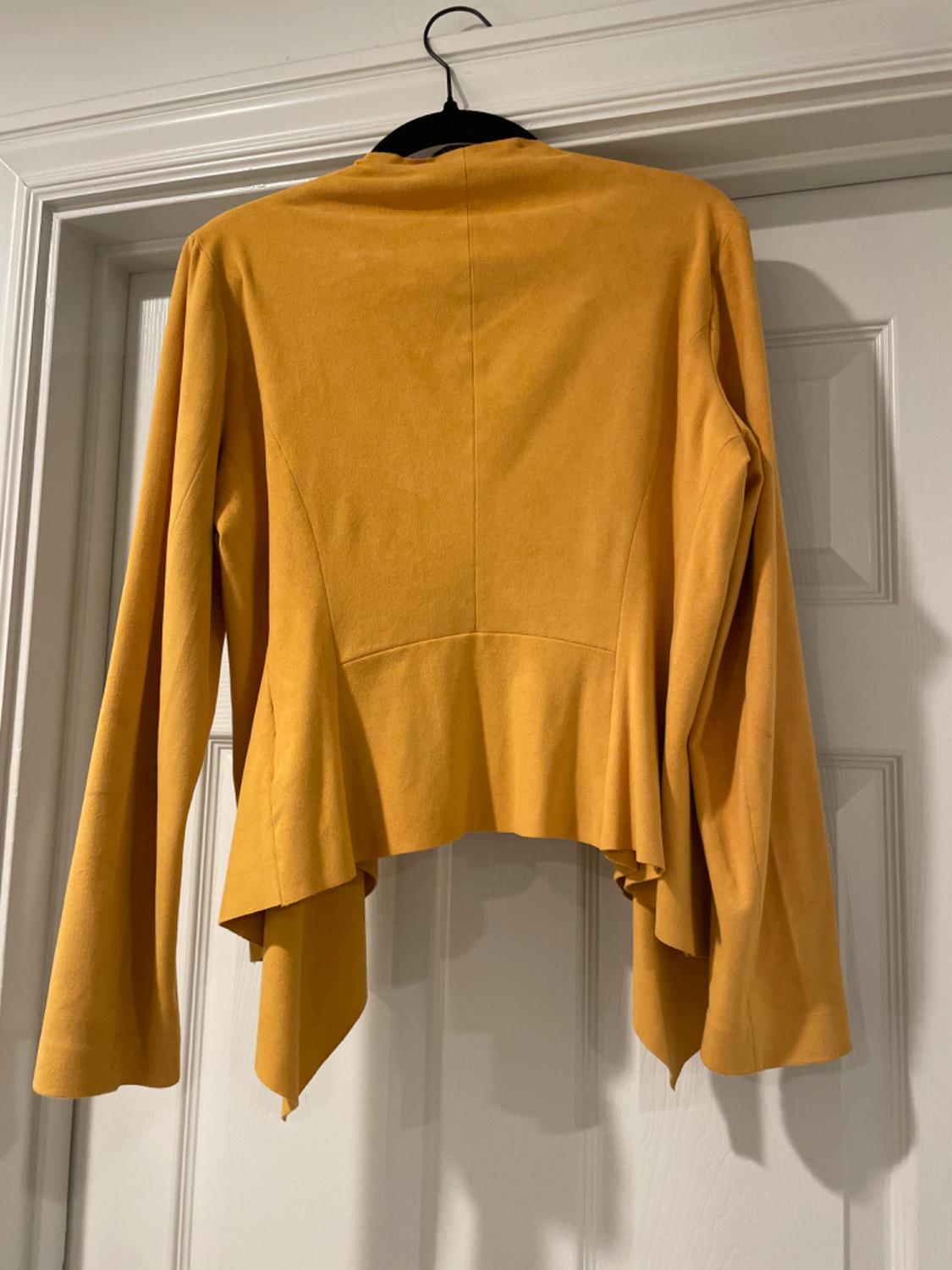 MUSTARD SUEDE CARDIGAN - Image 4