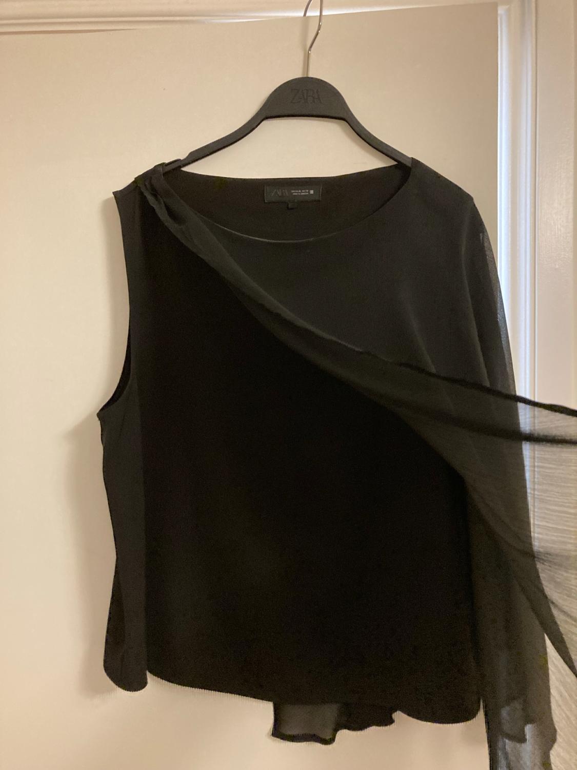 CONTRAST CAPE BLOUSE - Image 7