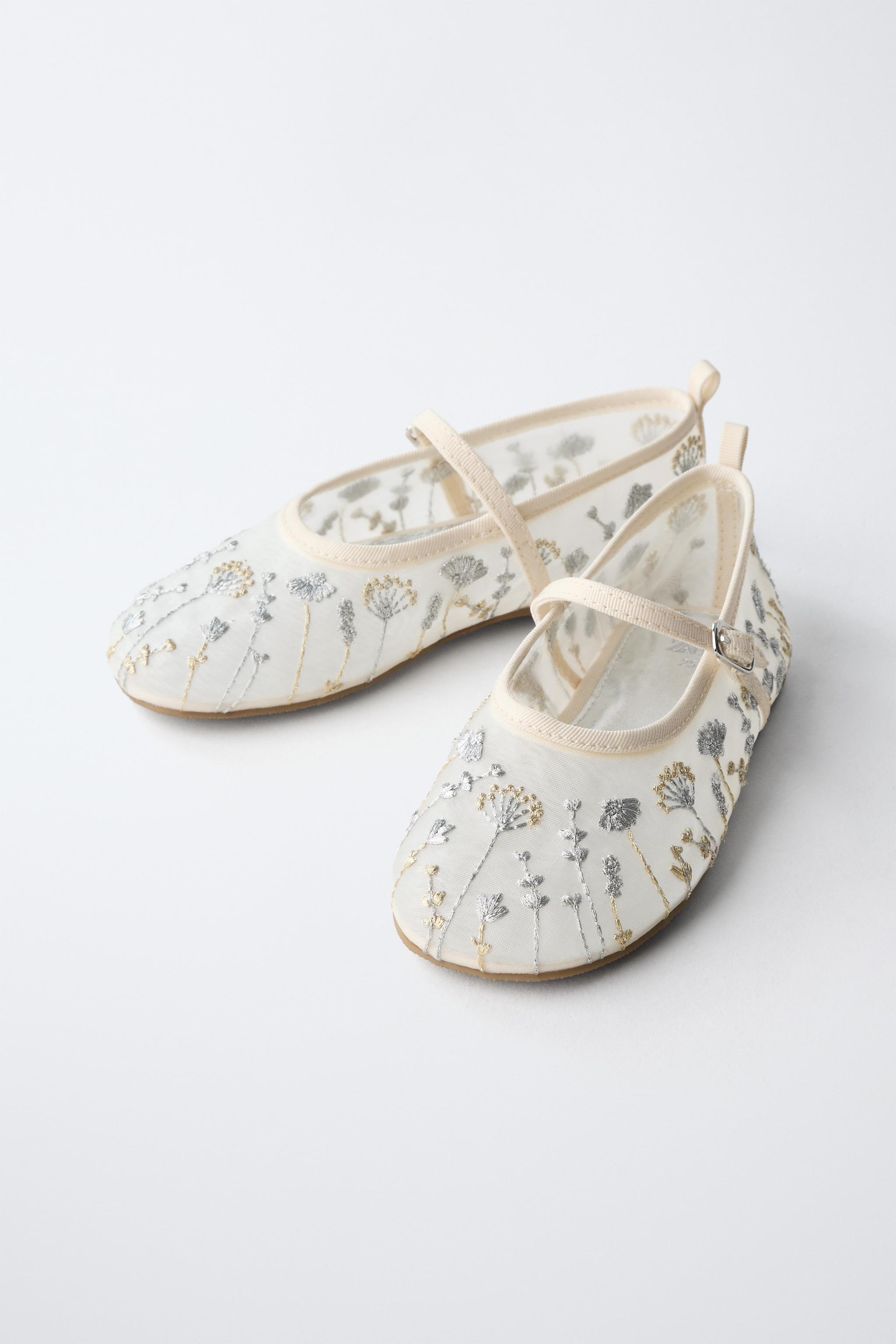 EMBROIDERED BALLET FLATS