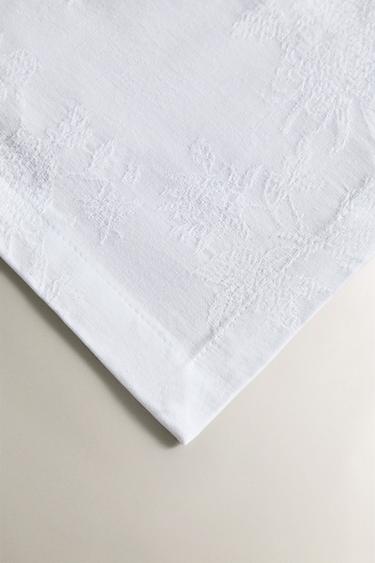PACK OF COTTON JACQUARD NAPKINS (PACK OF 2) - White by Zara - Image 2