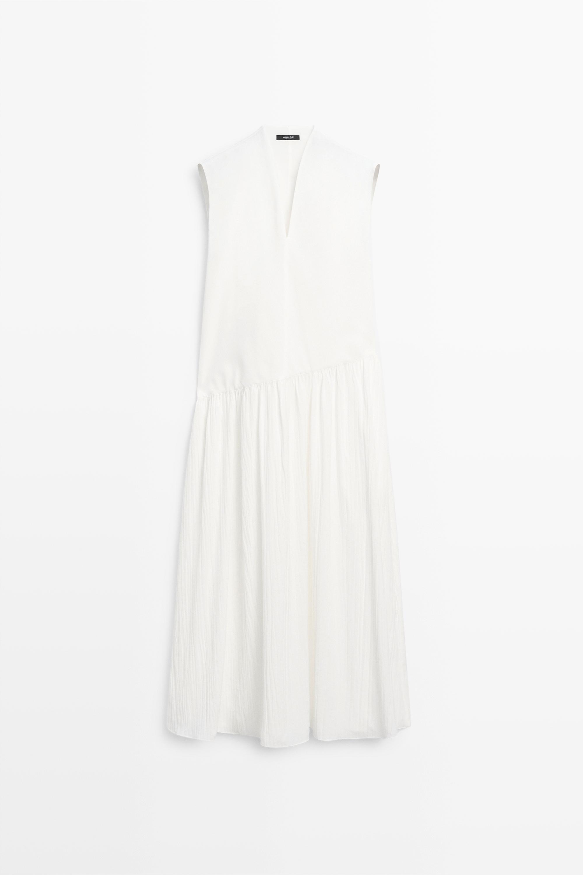 Matching dress with pleated skirt — Oyster-white