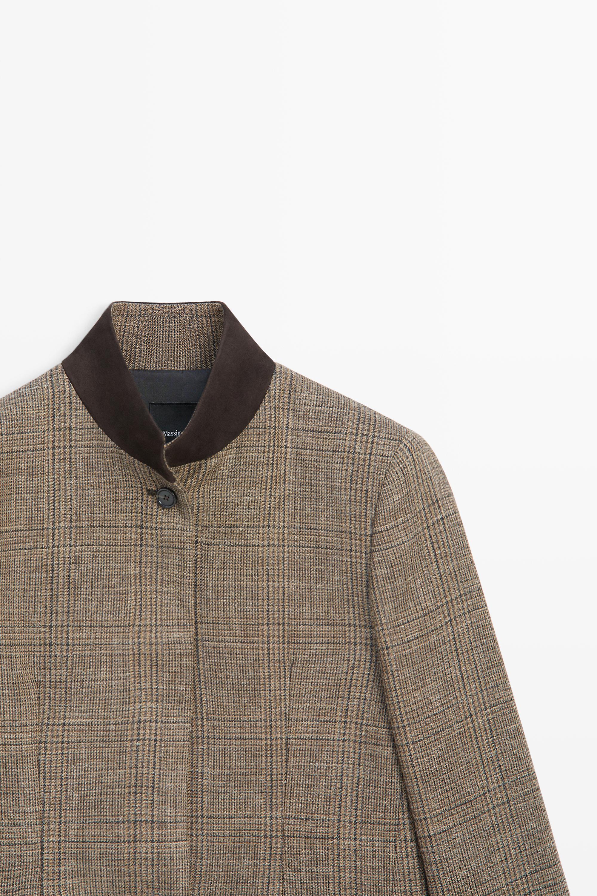 Checked blazer with contrast collar