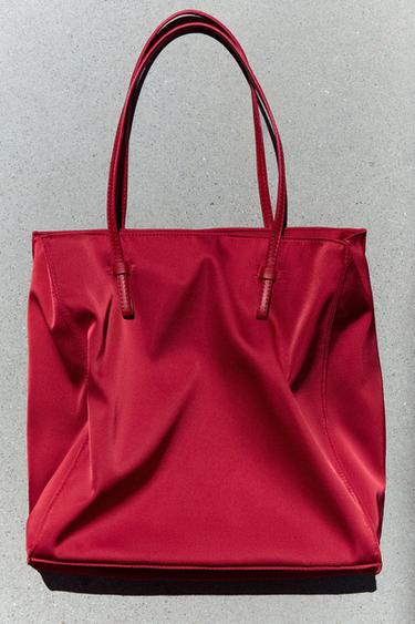 SAC SHOPPER EN SATIN - Rouge de Zara